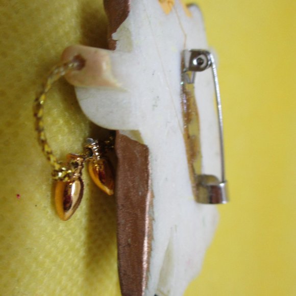 Angel Brooch Resin Angel With Moving String Of Christmas Lights Brooch Angel - Picture 9 of 9